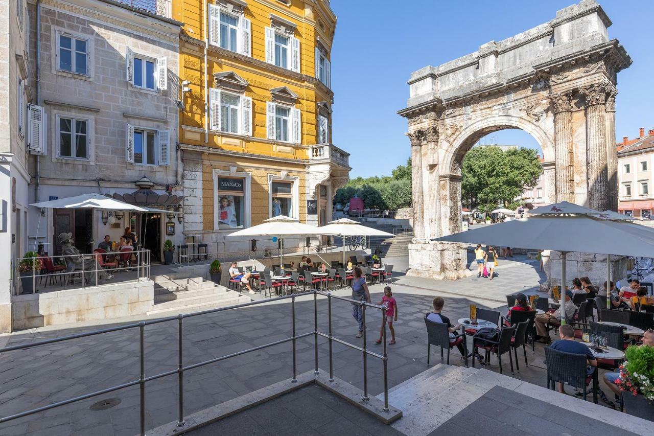 Apartment Ulysses Pula Exterior foto